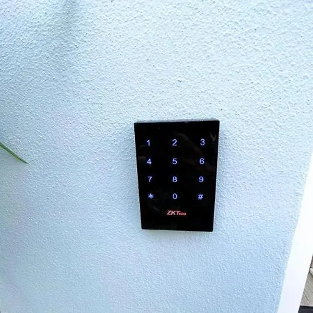 Scape House *